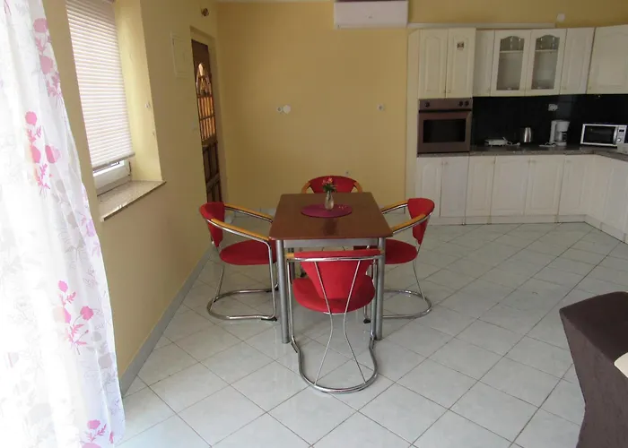 Festina Ivana * 扎达尔